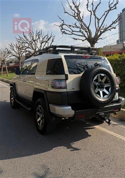 تويوتا إف جي كروزر